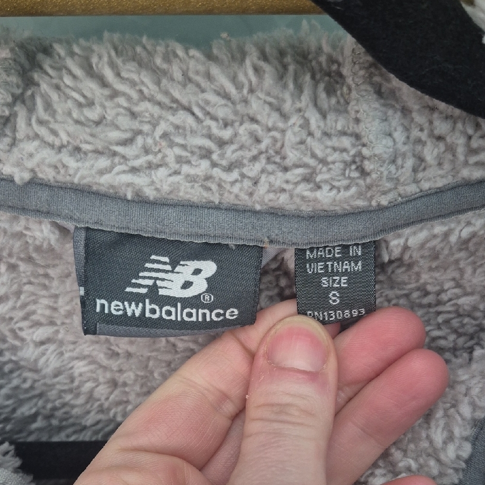 New Balance Gray Fleece Jacket - Picture 2 of 8